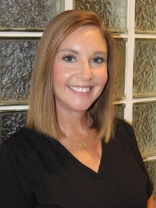 Michelle, Lead Registered Dental Assistant at Duncan Dental Studio